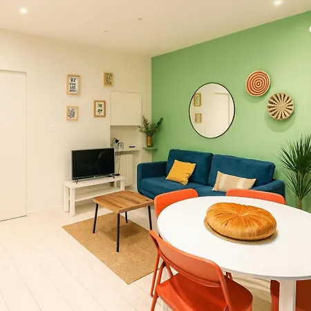 Casa - Large Two-bedroom Near Gare De Lyon